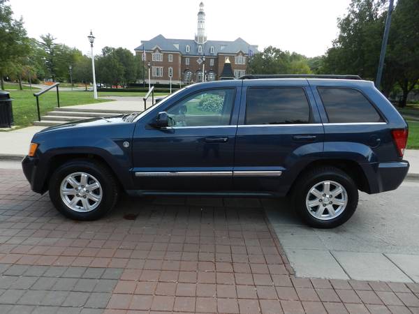 2009 Jeep Grand Cherokee Lmtd ~ Rust Free ~ 82,767 Miles ~ $239... for sale in Carmel, IN – photo 2