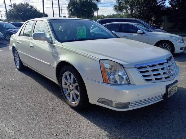 2006 CADILLAC DTS - cars & trucks - by dealer - vehicle automotive... for sale in Tallahassee, FL – photo 2