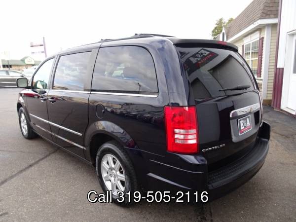 2010 Chrysler Town & Country Touring - cars & trucks - by dealer -... for sale in Waterloo, IA – photo 4