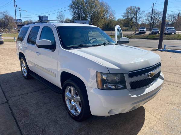 Chevrolet Tahoe - cars & trucks - by owner - vehicle automotive sale for sale in Texarkana, AR – photo 2