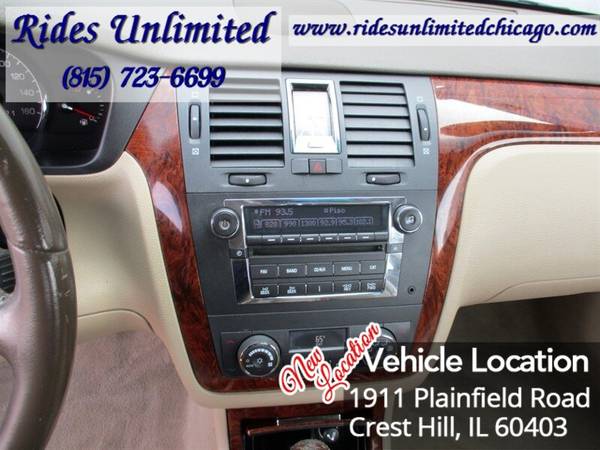 2006 Cadillac DTS Luxury I - - by dealer - vehicle for sale in Crest Hill, IL – photo 17