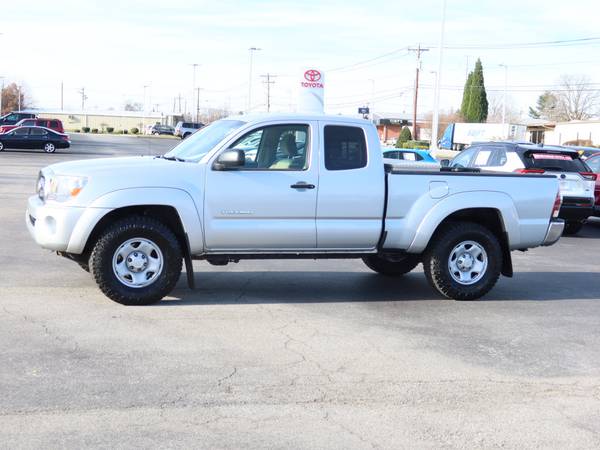 2009 Toyota Tacoma V6 - - by dealer - vehicle for sale in Hendersonville, NC – photo 3