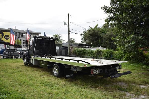 2015 Hino 268A 4X2 2dr Regular Cab 212 in. WB Chassis - cars &... for sale in Miami, WI – photo 7