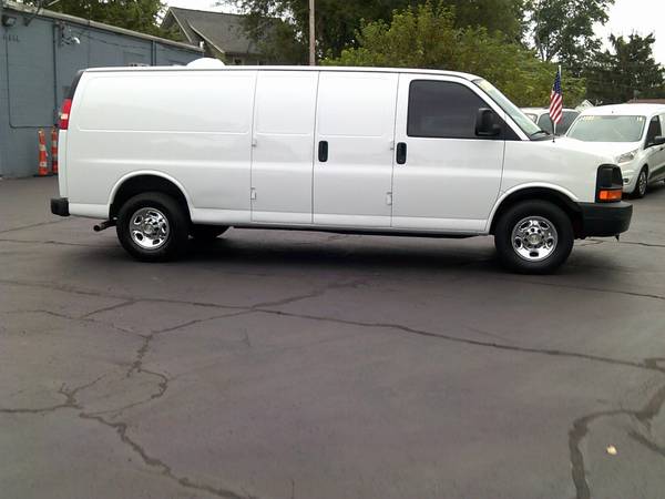 2008 Chevrolet Express Cargo 3500 EXTENDED for sale in TROY, OH – photo 4