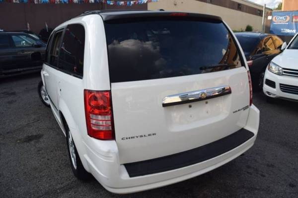 *2010* *Chrysler* *Town & Country* *Touring 4dr Mini Van* for sale in Paterson, NJ – photo 24