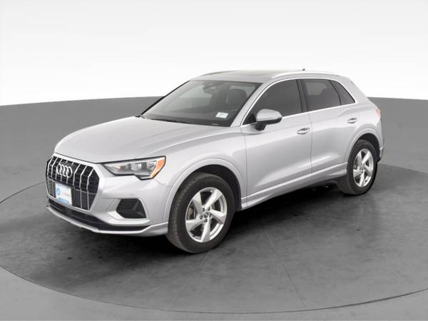 2019 Audi Q3 Premium Sport Utility 4D suv Silver - FINANCE ONLINE -... for sale in Bronx, NY – photo 3