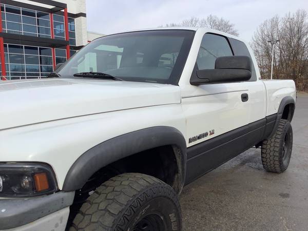 2000 Dodge Ram 2500! Lifted 4x4! Ext Cab! Dependable! - cars & for sale in Ortonville, MI – photo 10