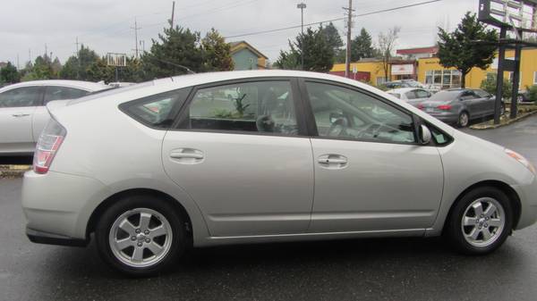 2005 Toyota Prius - cars & trucks - by dealer - vehicle automotive... for sale in Portland, OR – photo 3