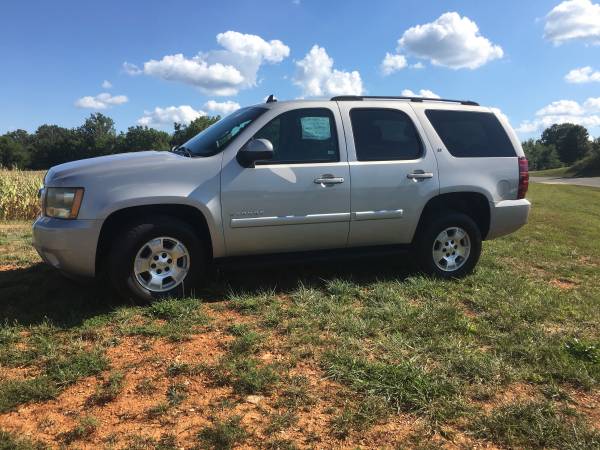 Chevy tahoe / Tahoe for sale in Guston, KY