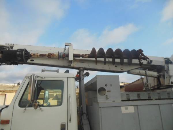 1995 INTERNATIONAL AUGER UTILITY TRUCK #355 - cars & trucks - by... for sale in San Leandro, AZ – photo 3