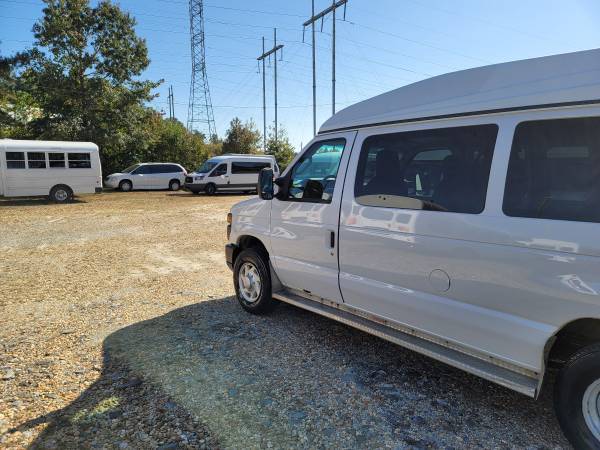 FORD E350 WHEELCHAIR VAN LOW MILES 1OWNER FREE SHIP WARRANTY... for sale in Jonesboro, District Of Columbia – photo 5