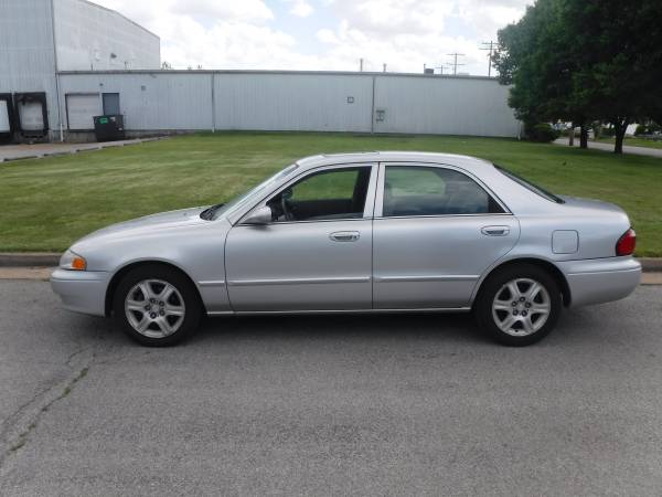 2000 MAZDA 626 - - by dealer - vehicle automotive sale for sale in Saint Louis, MO – photo 2