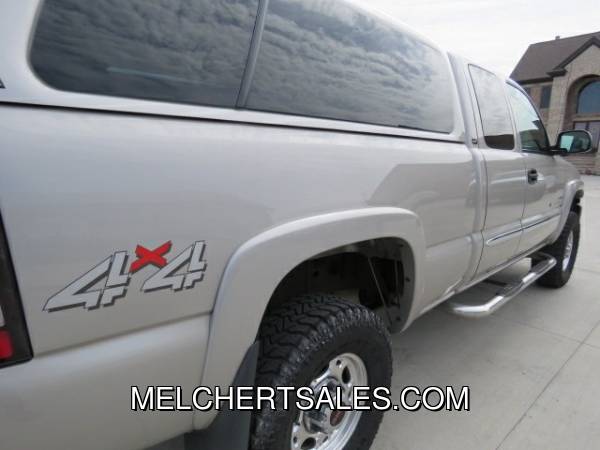 2004 GMC SIERRA 2500HD EXT CAB 143 5 WB 4WD SLT - - by for sale in Neenah, WI – photo 8