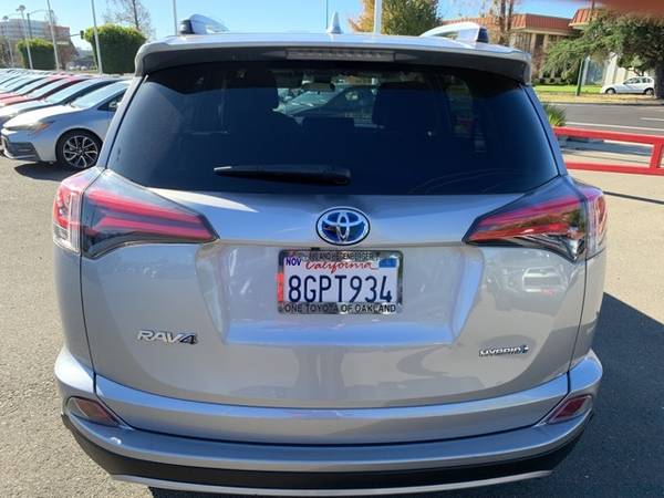 2018 Toyota RAV4 Hybrid LE - Easy Financing Available! for sale in Oakland, CA – photo 6