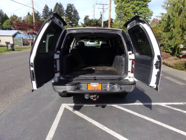 Chevrolet Suburban 3/4 Ton 4x4 - - by dealer - vehicle for sale in Bremerton, WA – photo 11