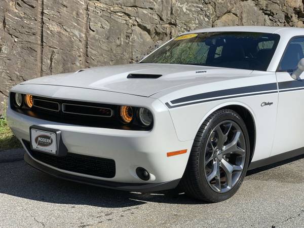 2015 Dodge Challenger R/T - cars & trucks - by dealer - vehicle... for sale in Tyngsboro, MA – photo 8