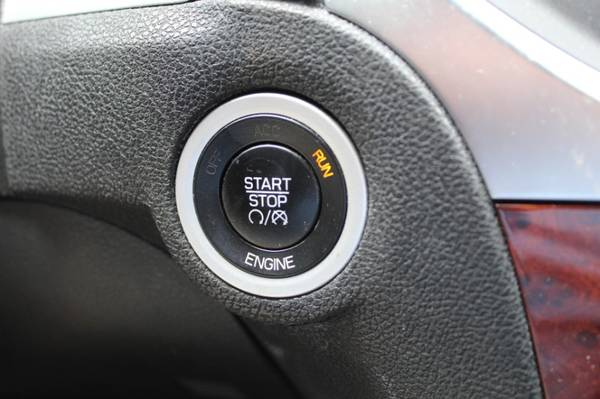 *52,000 Miles* 2014 Chrysler 300 S V6 Navi Sunroof Leather Backup Cam for sale in Louisville, KY – photo 20