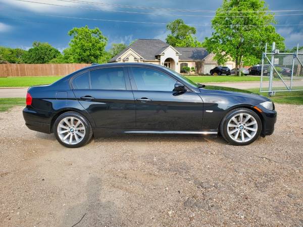 2011 BMW 328i 115k Miles Clean Carfax and Free Warranty - cars & for sale in Angleton, TX – photo 3