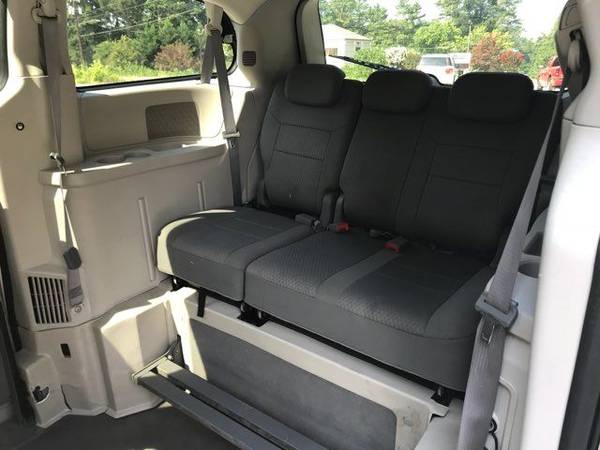 2010 Chrysler Town and Country Handicap Accessible Wheelchair Van for sale in Dallas, OH – photo 12