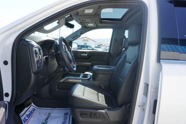 Pre-Owned 2019 Chevy Silverado 1500 LTZ 4X4 Crew Cab 8, 000 MILES for sale in Kittitas, WA – photo 7