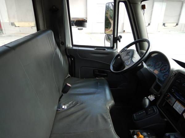 2010 International 4300 White - - by dealer for sale in West Palm Beach, NC – photo 20