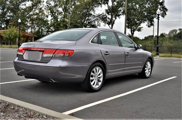 2006 Hyundai Azera Limited ----ONLY 52K miles-----loaded--- $6900 for sale in Hillside, NJ – photo 5