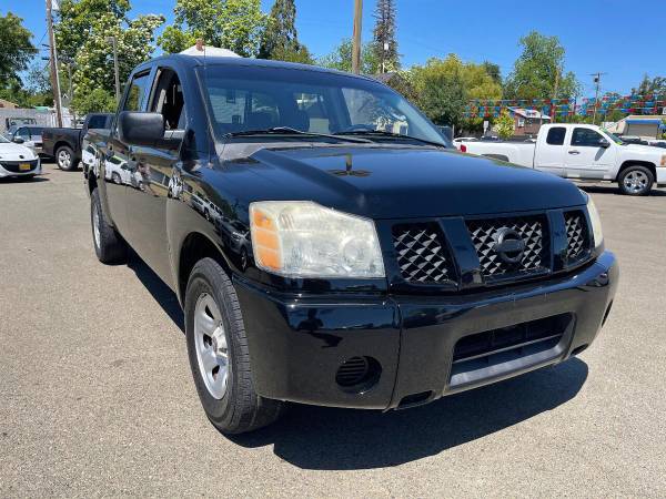 2006 Nissan Titan XE 4dr Crew Cab SB Free Carfax on Every Car for sale in Roseville, CA – photo 2