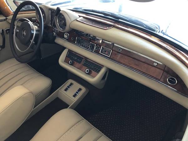 1971 Mercedes 280 SE 3 5 - - by dealer - vehicle for sale in Palm Springs, CA – photo 14
