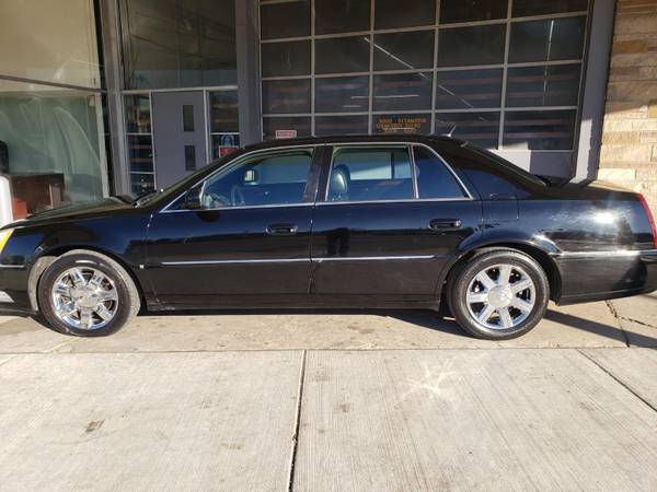 2006 CADILLAC DTS - cars & trucks - by dealer - vehicle automotive... for sale in MILWAUKEE WI 53209, WI – photo 6