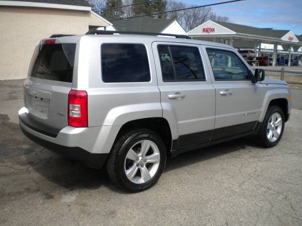 Jeep Patriot Latitude edition 4X4 Reliable fun SUV 1 Year for sale in Hampstead, NH – photo 5