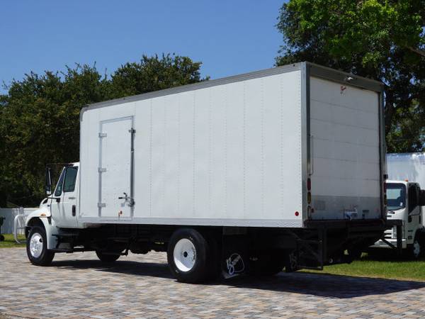 2012 International 4300 20 Box Truck w/Liftgate - cars & for sale in Bradenton, FL – photo 8