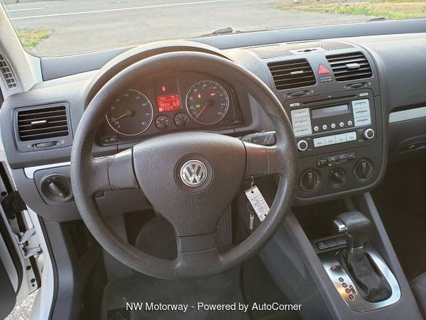 2009 Volkswagen Rabbit 2-Door S PZEV 6-Speed Automatic for sale in Lynden, WA – photo 13