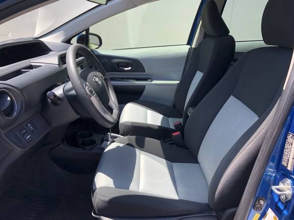 2014 Toyota Prius c ONLY 69K MILES GREAT COLOR NAVIGATION GREAT for sale in Sarasota, FL – photo 6