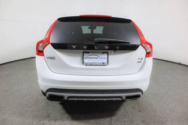 2017 Volvo V60 Cross Country, Ice White - cars & trucks - by dealer... for sale in Wall, NJ – photo 4