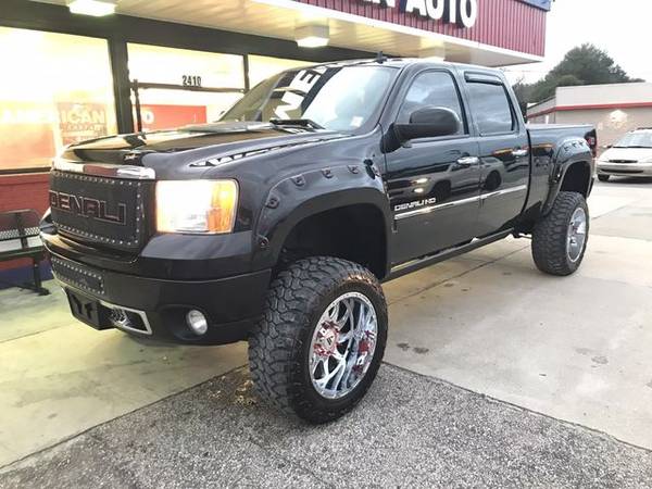 2011 GMC Sierra 2500 HD Crew Cab - Financing Available! - cars &... for sale in Cumberland, NC – photo 2