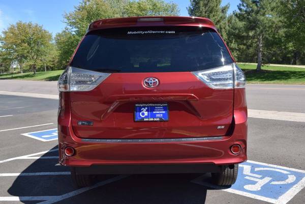 2015 Toyota Sienna 5dr 8-Passenger Van SE FWD for sale in Denver, NE – photo 7