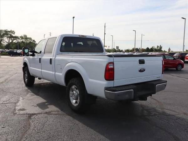 2014 Ford F250 F250 F 250 F-250 truck XLT - Ford White for sale in Grand Blanc, MI – photo 5