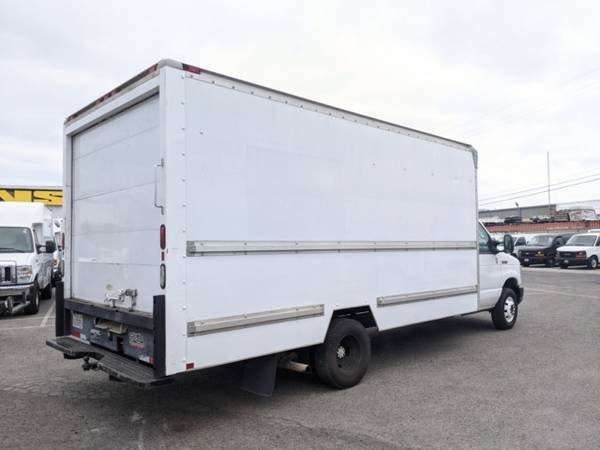 2008 Ford Econoline Commercial Cutaway 16FT Box Truck - cars & for sale in Fountain Valley, CA – photo 2