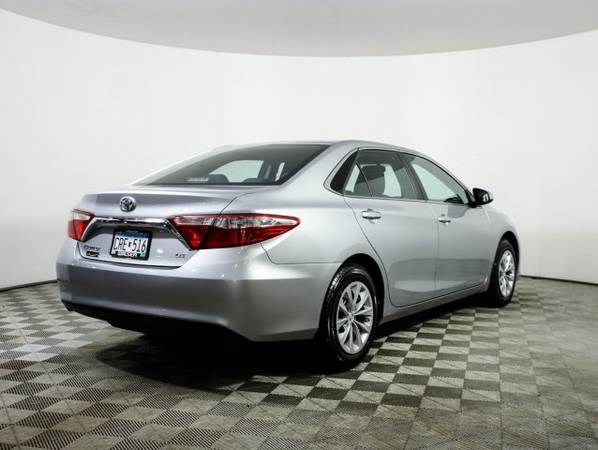 2016 Toyota Camry LE for sale in Bloomington, MN – photo 8