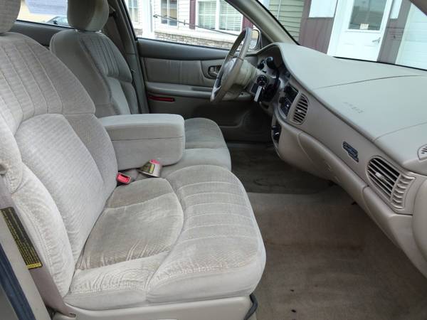 2000 Buick Century Only 70K - - by dealer - vehicle for sale in Waterloo, WI – photo 15