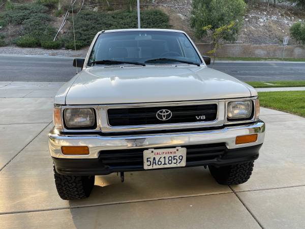 1994 Toyota pickup/4x4 for sale in Corona, CA – photo 4