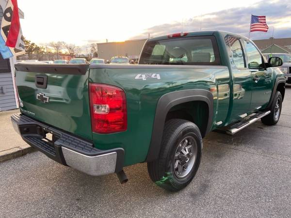 2008 Chevrolet Silverado 1500 Work Truck 4WD 4dr Extended Cab 6.5... for sale in Hyannis, MA – photo 14