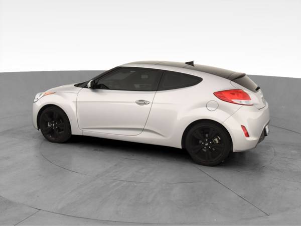 2017 Hyundai Veloster Value Edition Coupe 3D coupe Silver - FINANCE... for sale in Van Nuys, CA – photo 6