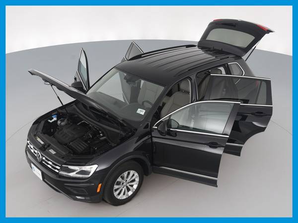 2018 VW Volkswagen Tiguan 2 0T SE 4MOTION Sport Utility 4D suv Black for sale in Atlanta, GA – photo 15