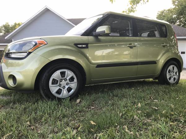 2013 Kia Soul - cars & trucks - by dealer - vehicle automotive sale for sale in Indianola, IA – photo 3