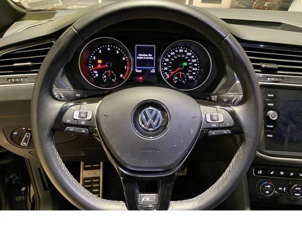 Used 2020 Volkswagen Tiguan 2 0T SE R-Line Black for sale in Scottsdale, AZ – photo 16