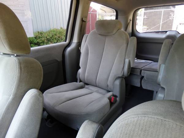 2008 *Kia* *Sedona EX Capt.chair* *Low Miles, Warranty, for sale in Forest Grove, OR – photo 15