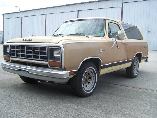 1985 Dodge Ramcharger RSE/2 WD for sale in San Antonio, TX – photo 2