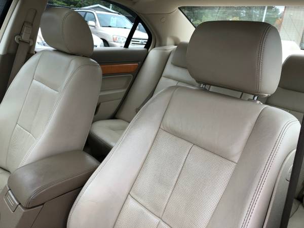 2008 Lincoln MKZ 4dr Sdn AWD for sale in Bristol, CT – photo 23