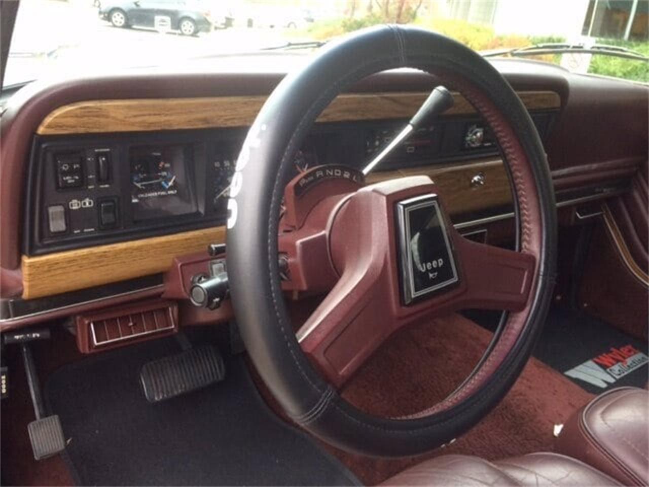 1989 Jeep Grand Wagoneer for sale in Milford, OH – photo 13